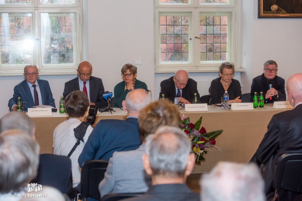 Publiczna debata o sumieniu