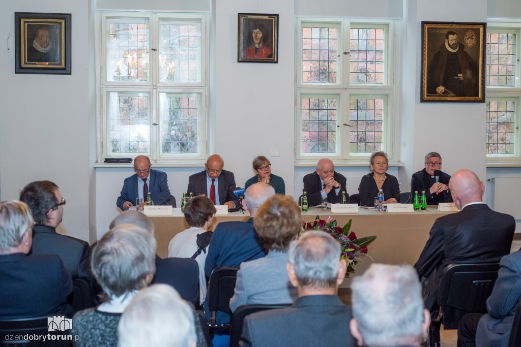Publiczna debata o sumieniu
