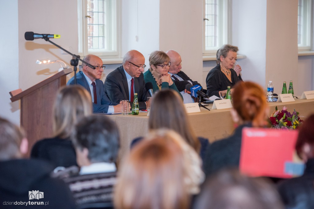Publiczna debata o sumieniu