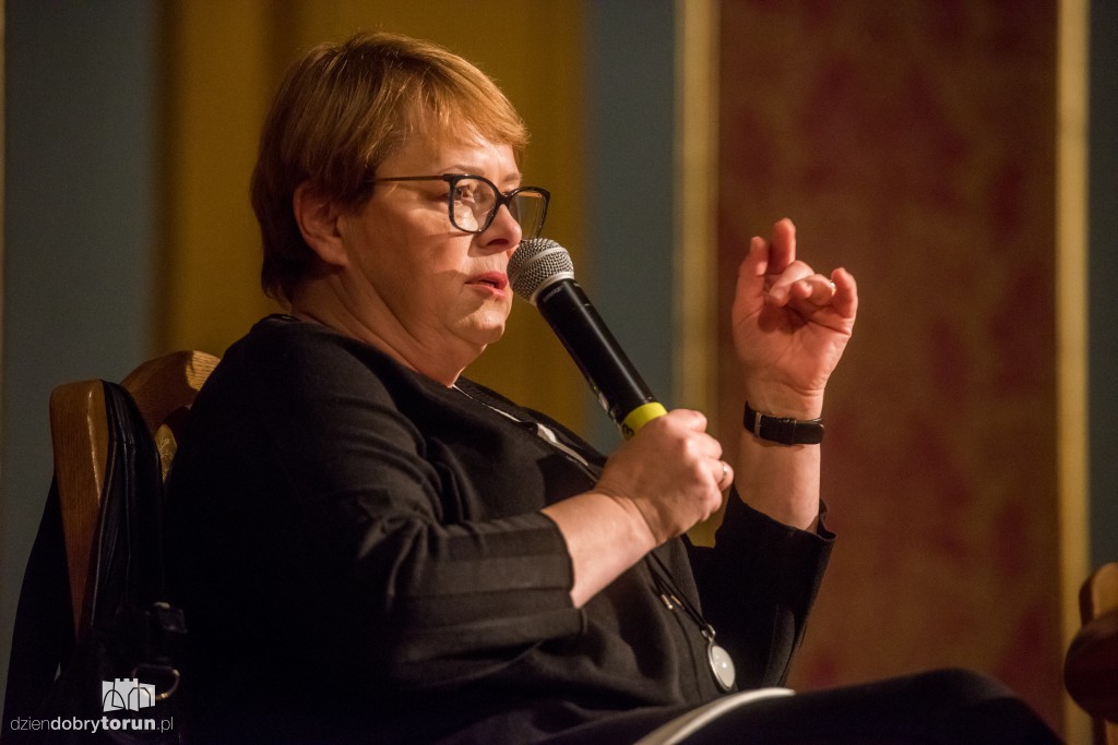 Ilona Łepkowska w Dworze Artusa