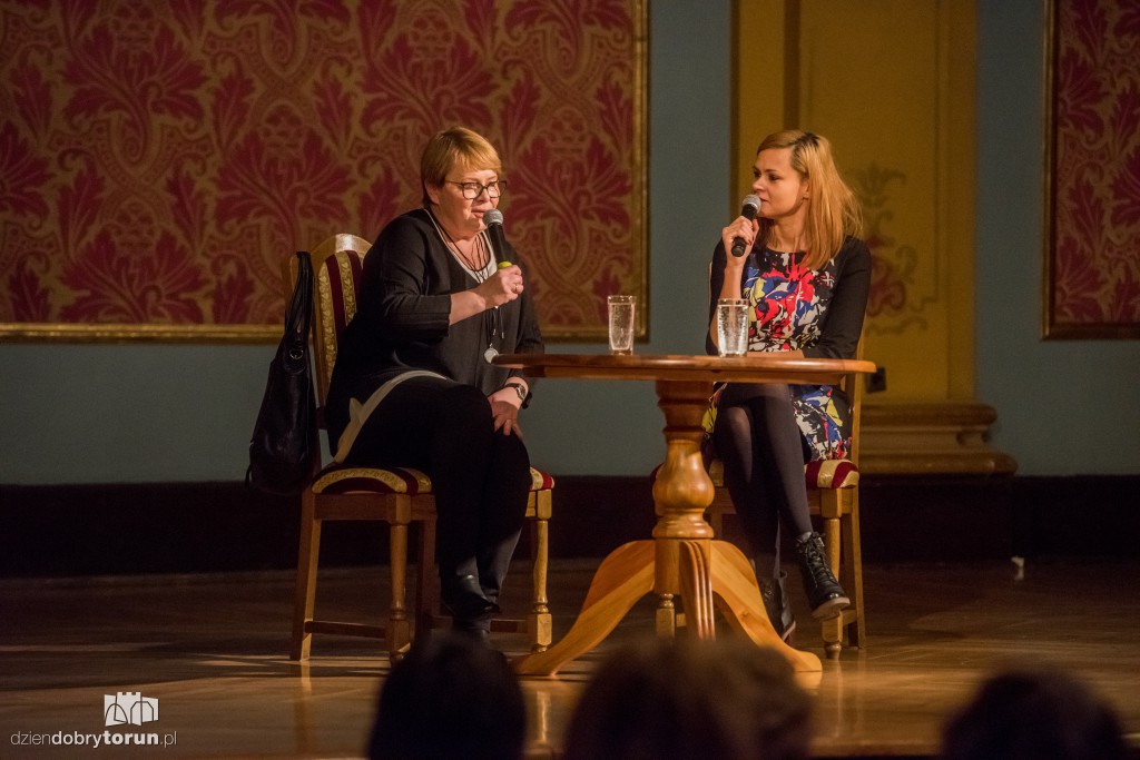 Ilona Łepkowska w Dworze Artusa