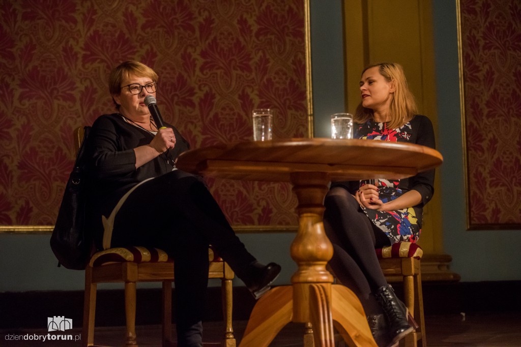 Ilona Łepkowska w Dworze Artusa
