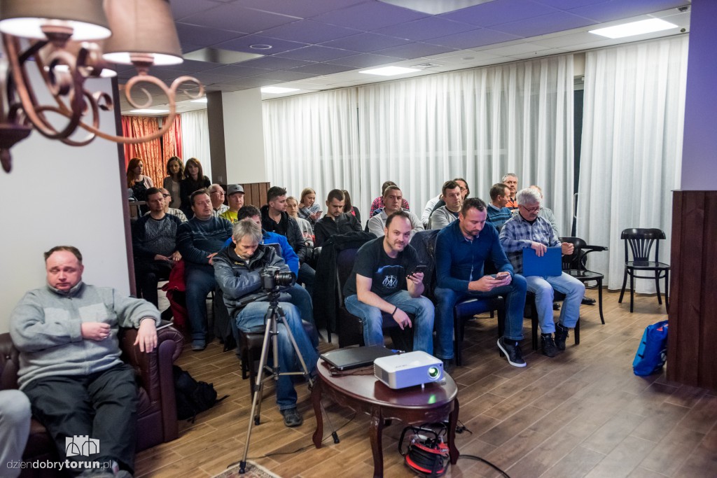 Video Czwartek z ikonami Apatora Toruń