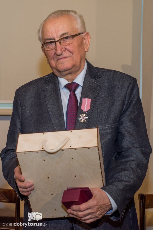 Brawo dla tych par - dostały medale!