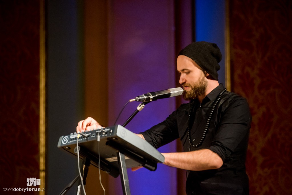 Buslav dał koncert w Dworze Artusa