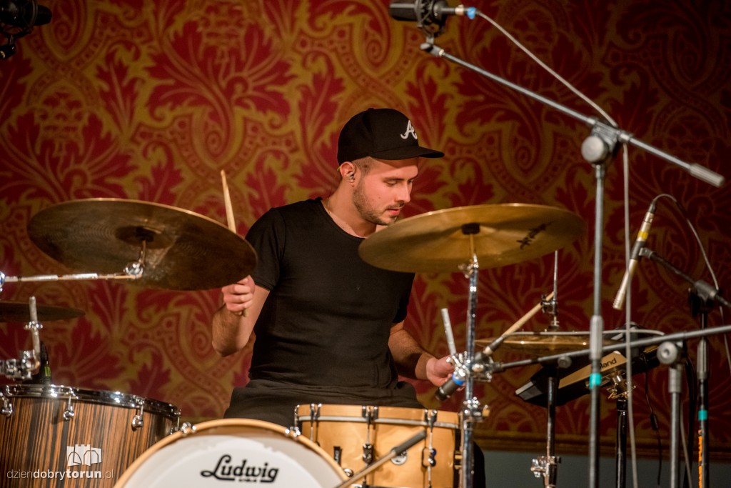 Buslav dał koncert w Dworze Artusa