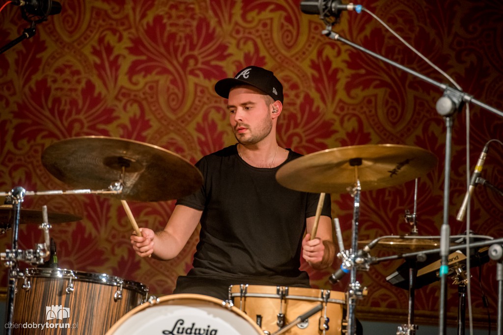 Buslav dał koncert w Dworze Artusa