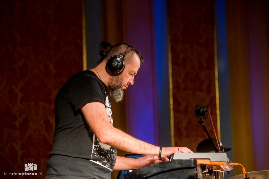 Buslav dał koncert w Dworze Artusa