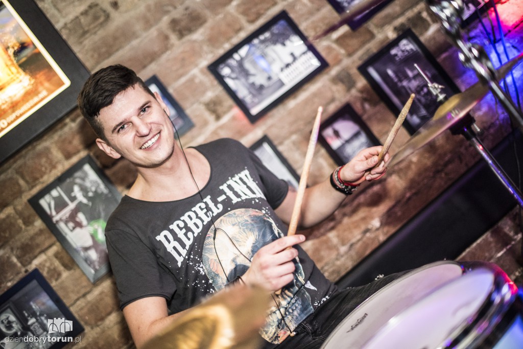 Noc andrzejkowa w Baranim Łbie