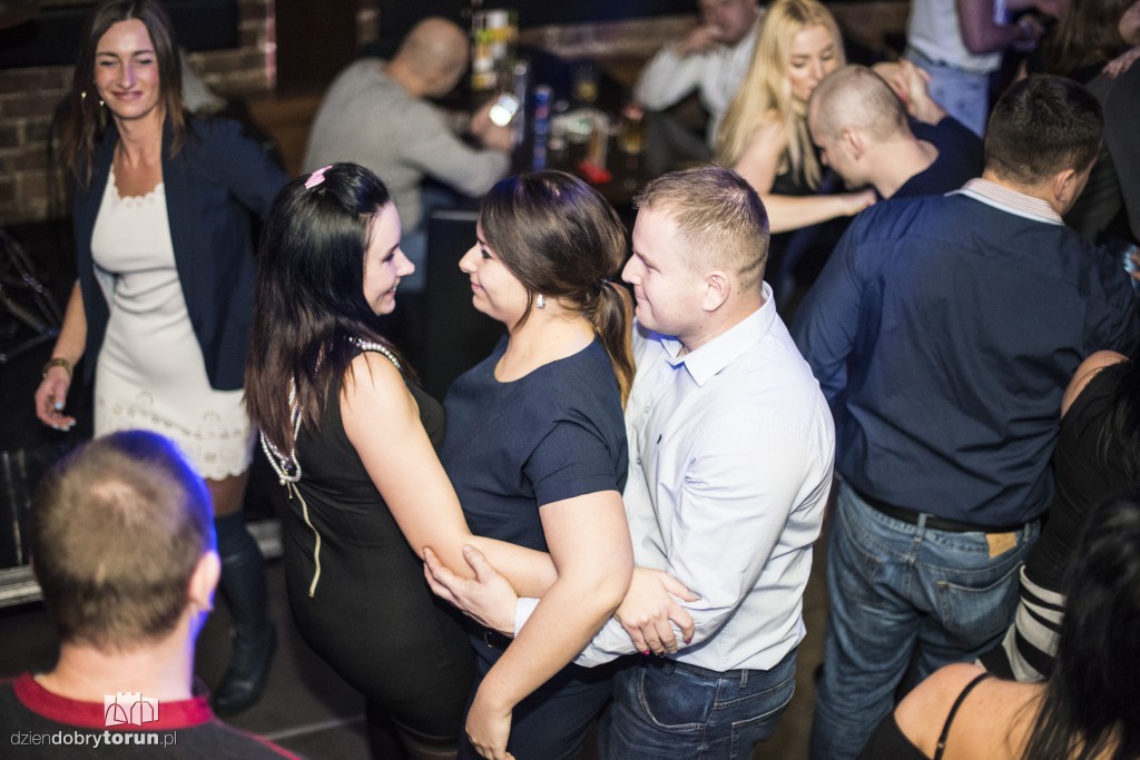 Noc andrzejkowa w Baranim Łbie