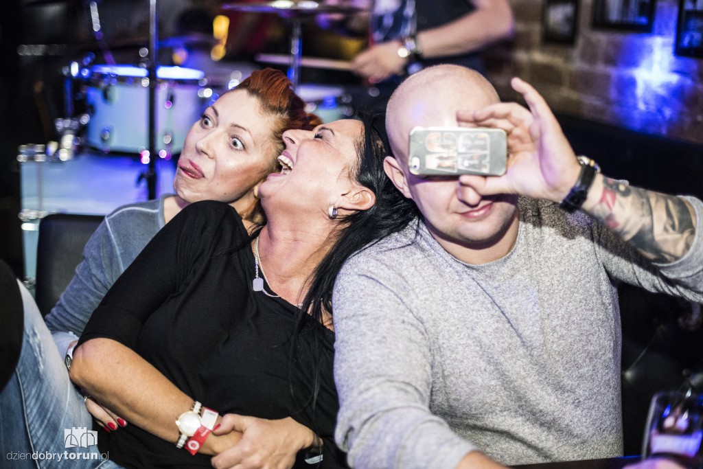 Noc andrzejkowa w Baranim Łbie