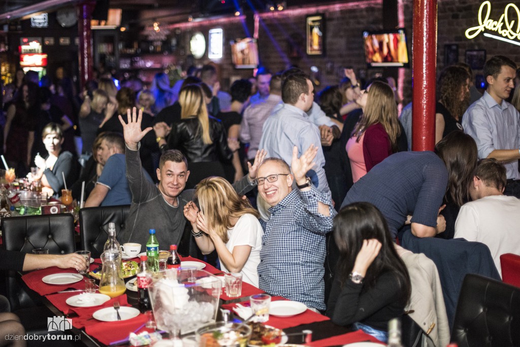 Noc andrzejkowa w Baranim Łbie