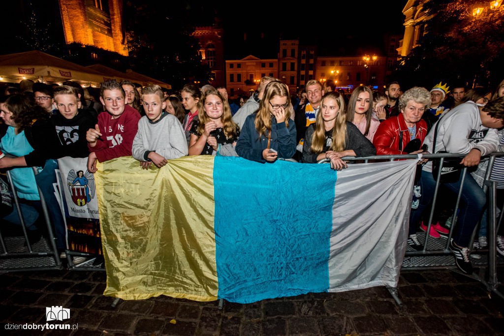 Kibice na Motoarenie w sezonie 2016