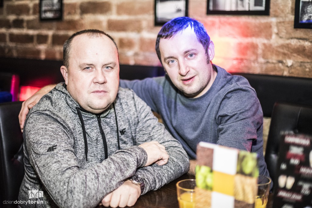 Piątkowa prywatka w Baranim Łbie