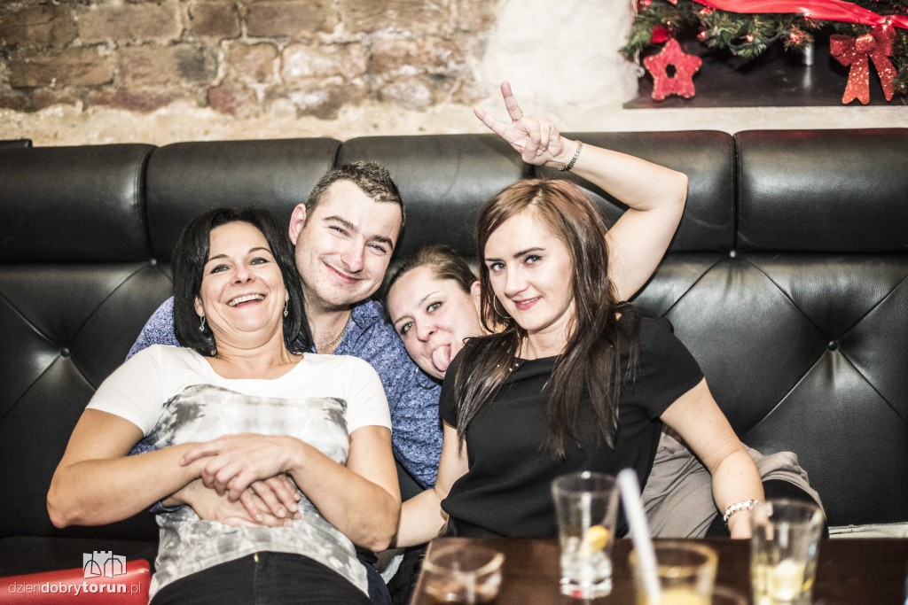 Piątkowa prywatka w Baranim Łbie