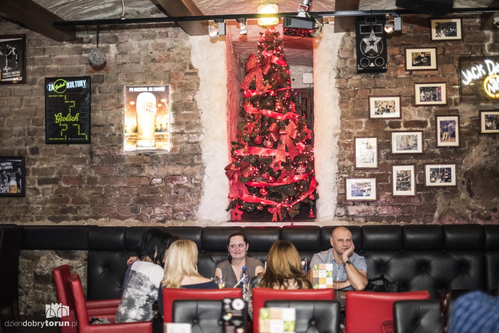 Piątkowa prywatka w Baranim Łbie