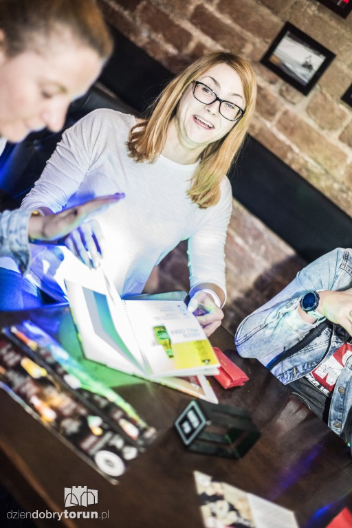 Piątkowa prywatka w Baranim Łbie