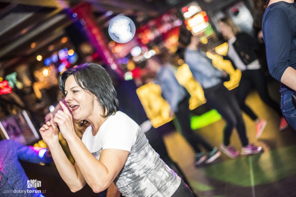 Piątkowa prywatka w Baranim Łbie