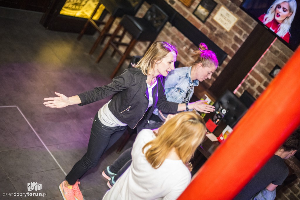 Piątkowa prywatka w Baranim Łbie