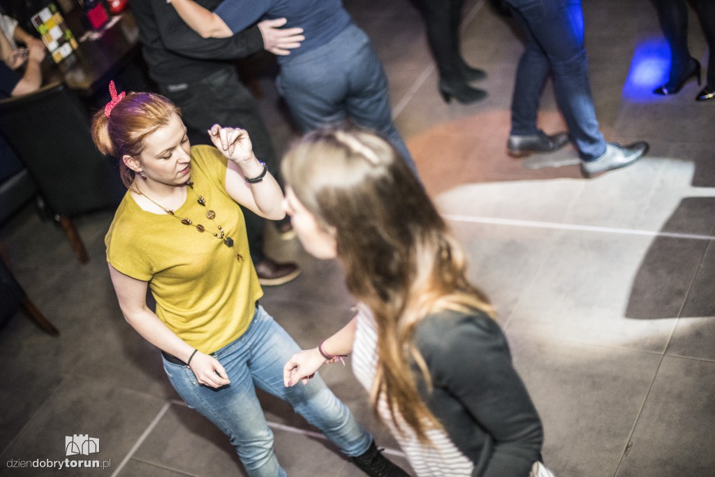 Piątkowa prywatka w Baranim Łbie