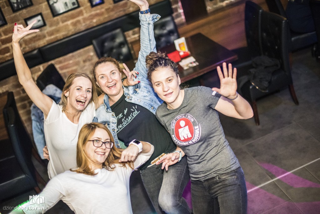 Piątkowa prywatka w Baranim Łbie