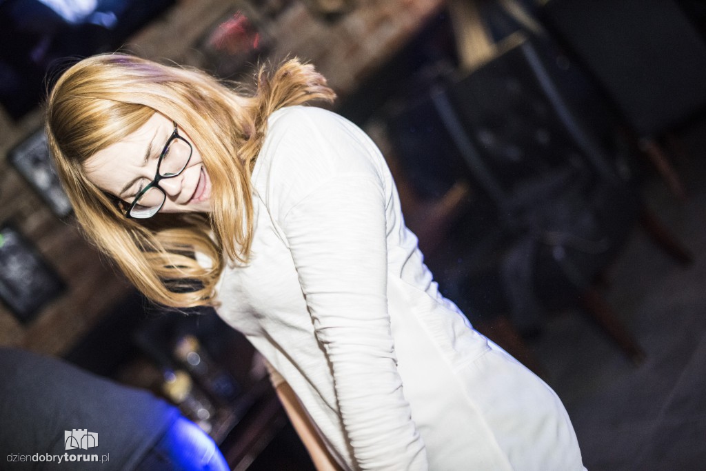 Piątkowa prywatka w Baranim Łbie