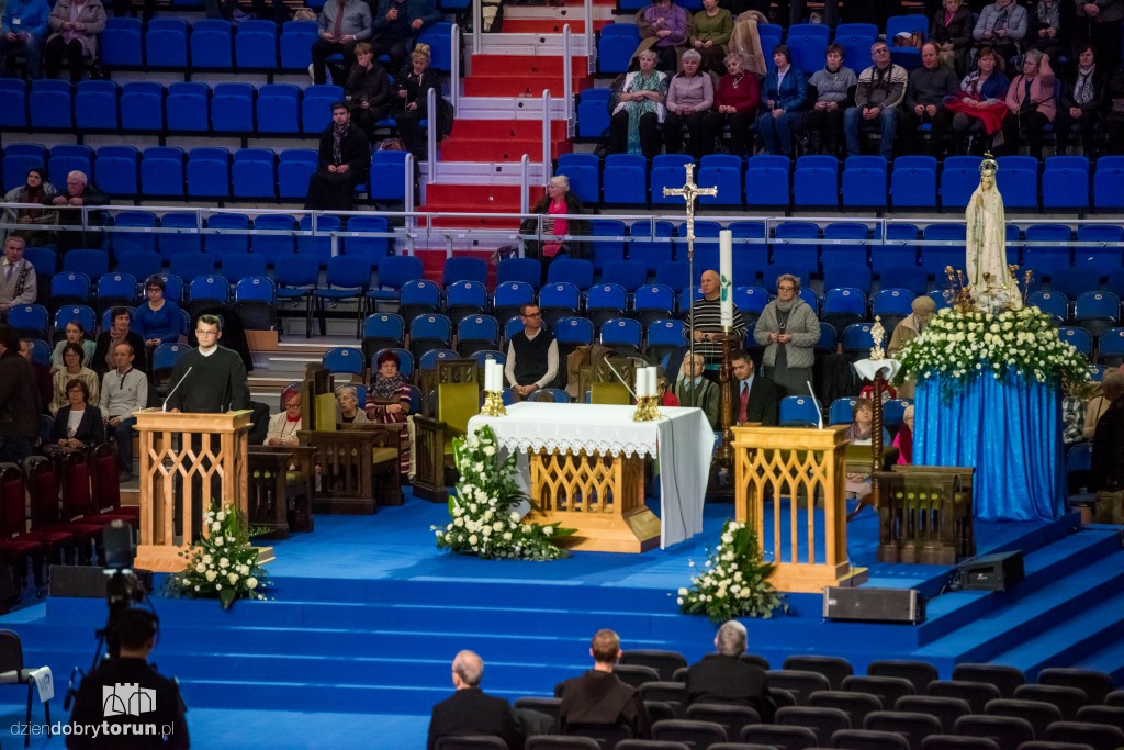 Tłumy na urodzinach Radia Maryja