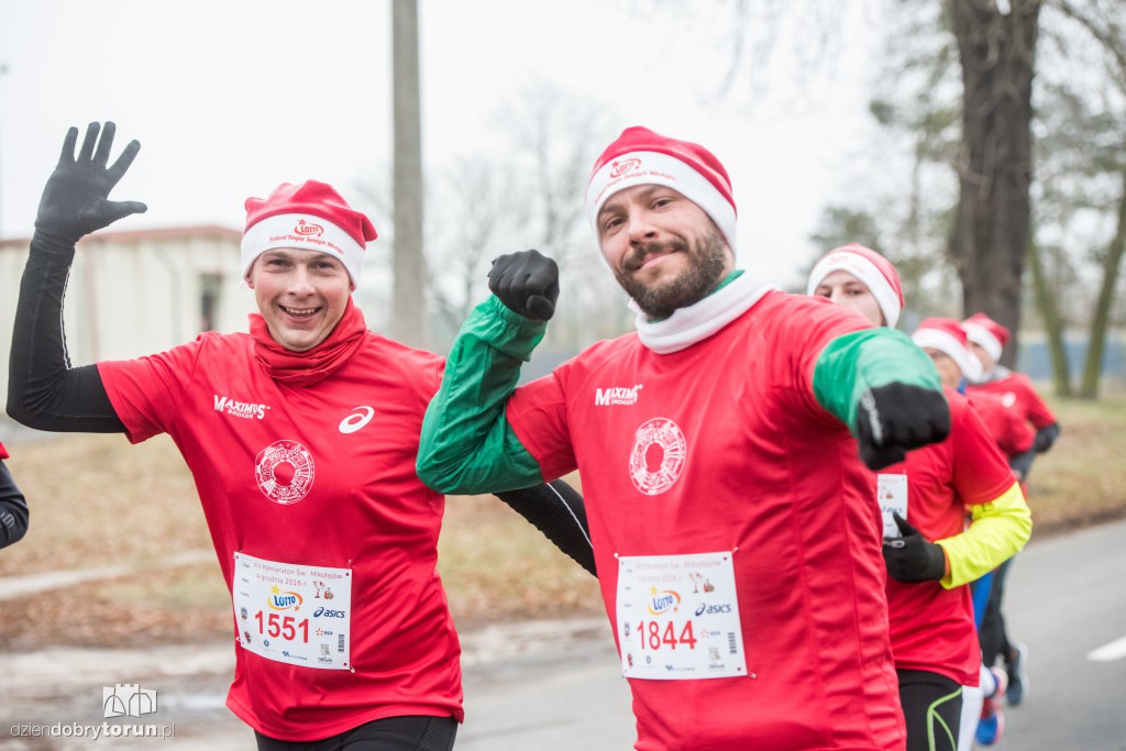 Torunianie na trasie półmaratonu