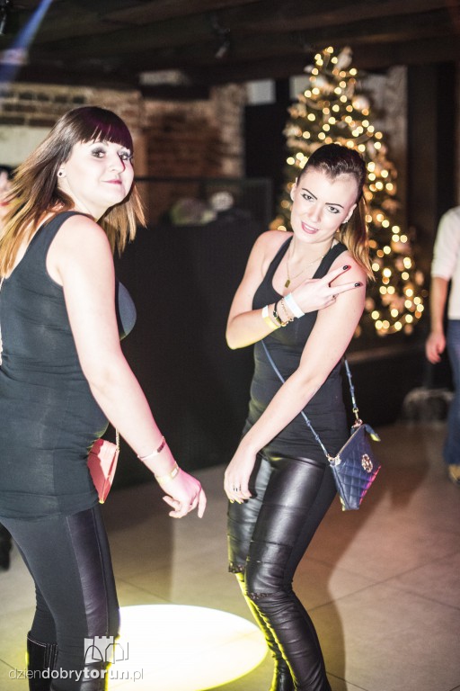 Roztańczona sobota w Szwejku