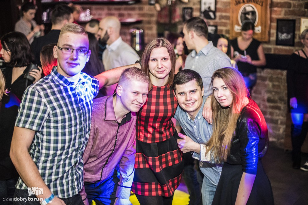 Gorączka sobotniej nocy w Baranim Łbie