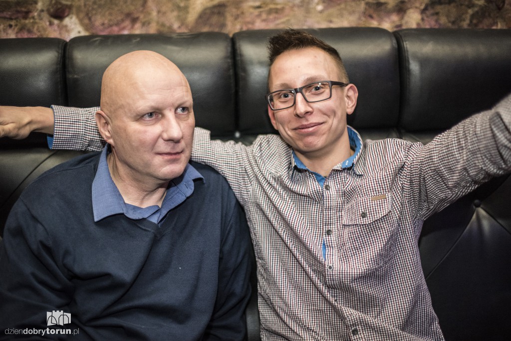Gorączka sobotniej nocy w Baranim Łbie