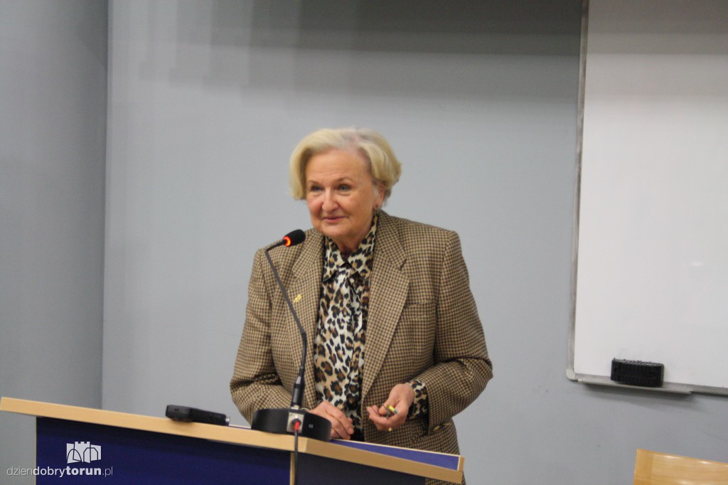 Ewa Łętowska na spotkaniu w WSB