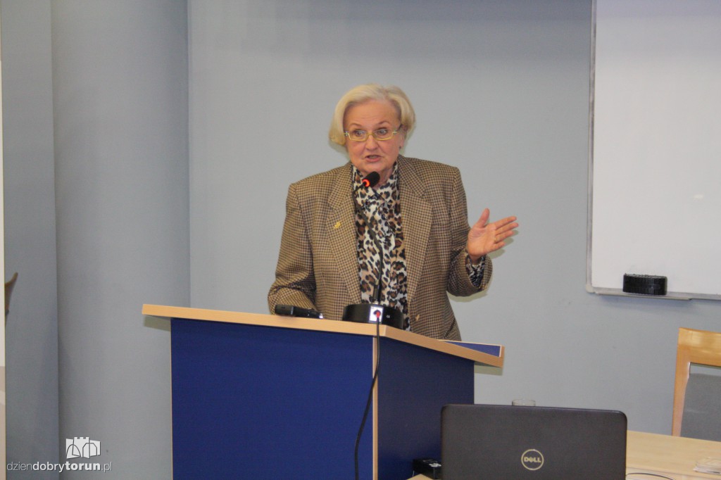 Ewa Łętowska na spotkaniu w WSB
