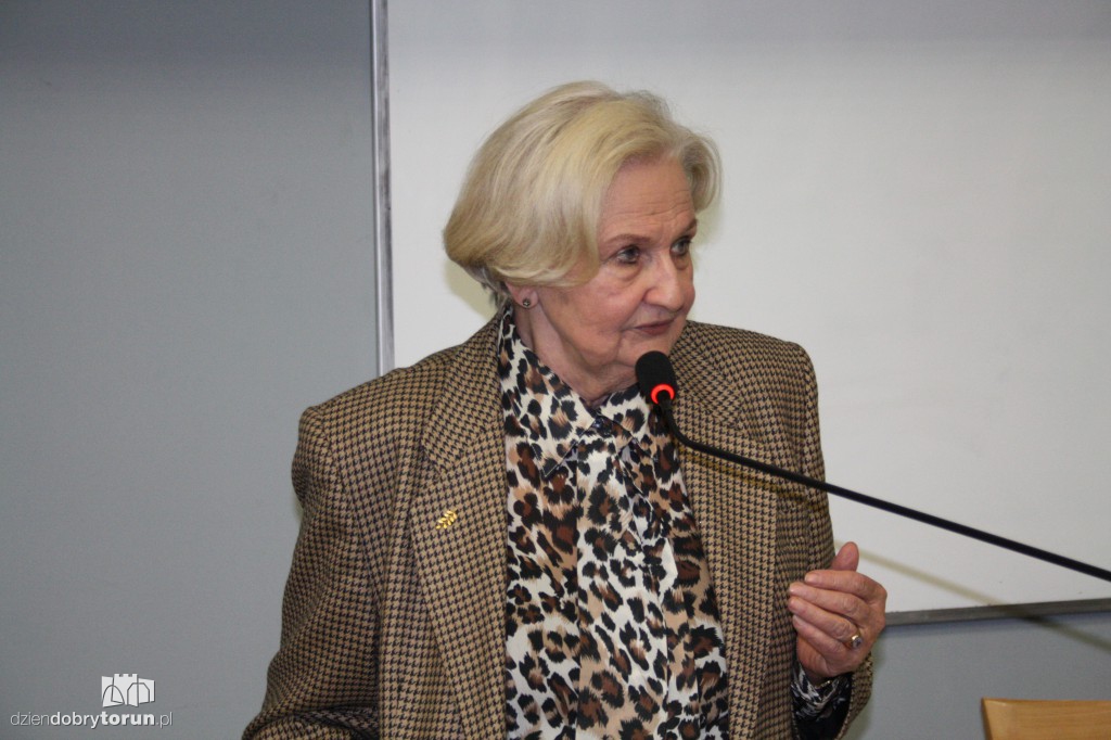 Ewa Łętowska na spotkaniu w WSB