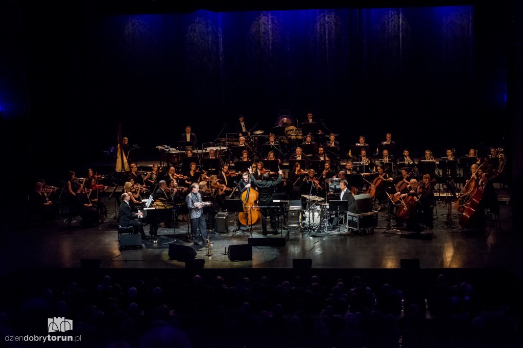 Gary Guthman i symfonicy na swingowo