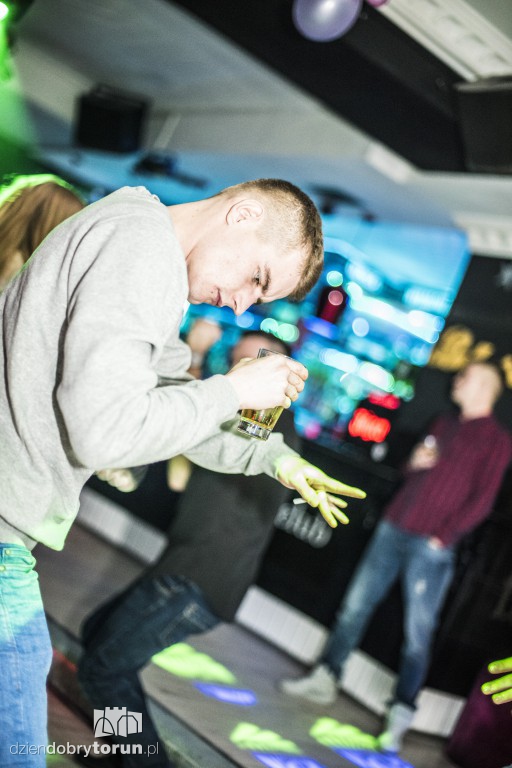 Gorączka sobotniej nocy w Monaco Club