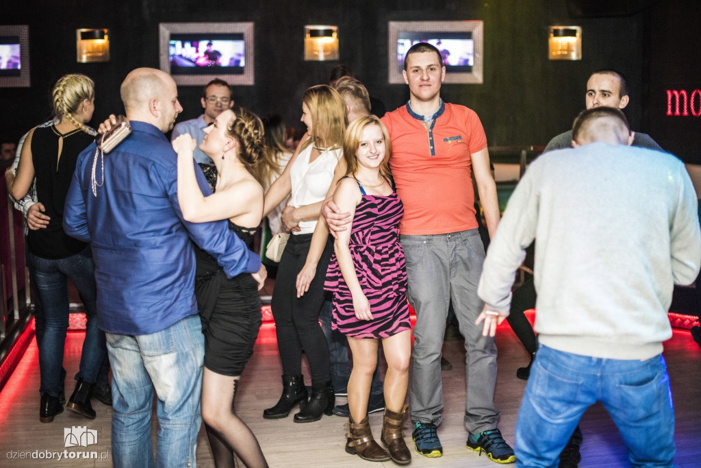 Gorączka sobotniej nocy w Monaco Club