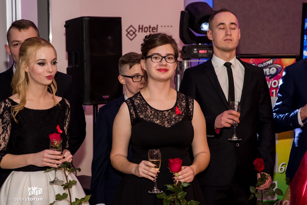 Studniówka w II Liceum Ogólnokształcącym