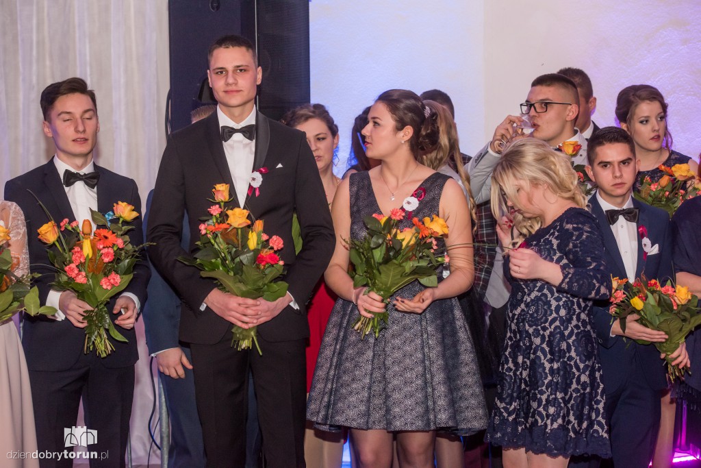 Studniówka w toruńskim 