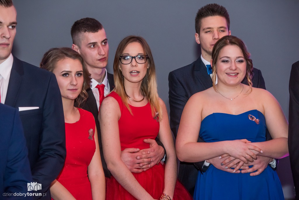 Studniówka w toruńskim 