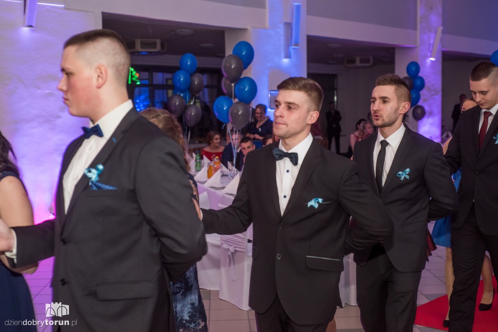 Studniówka w toruńskim 