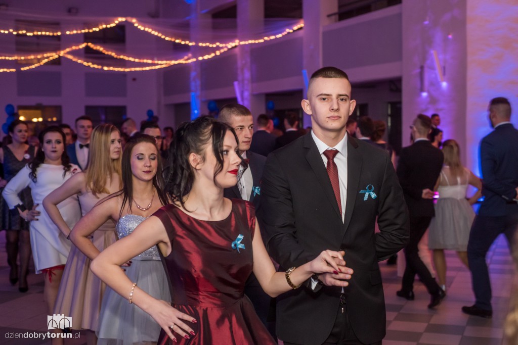 Studniówka w toruńskim 