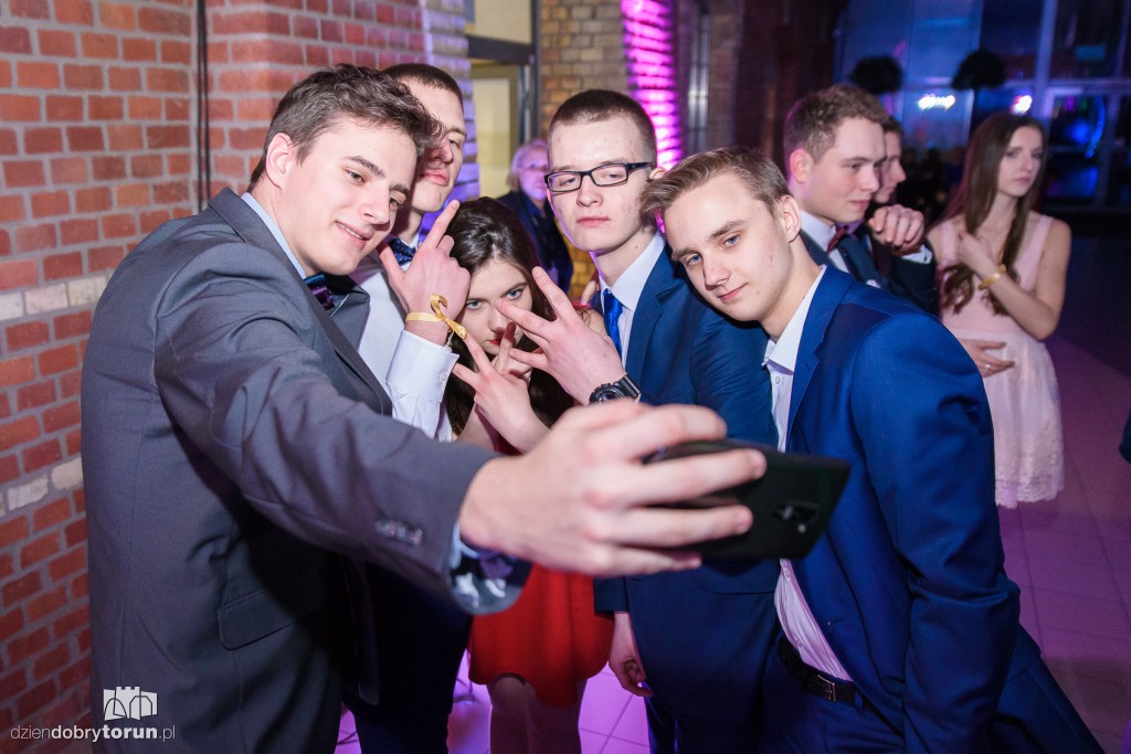 Studniówka w Młynach Toruńskich