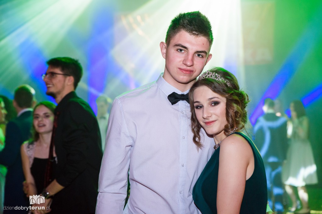Studniówka X LO w CKK Jordanki