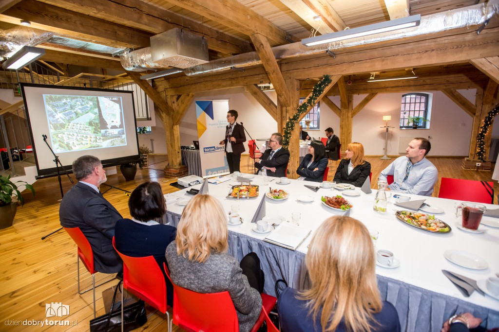 Śniadanie biznesowe z doradcami