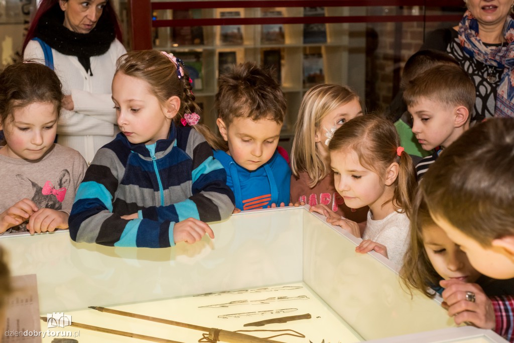 Muzeum Przez Wieki i Kontynenty