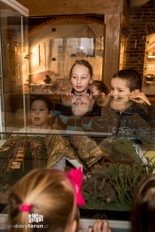 Muzeum Przez Wieki i Kontynenty