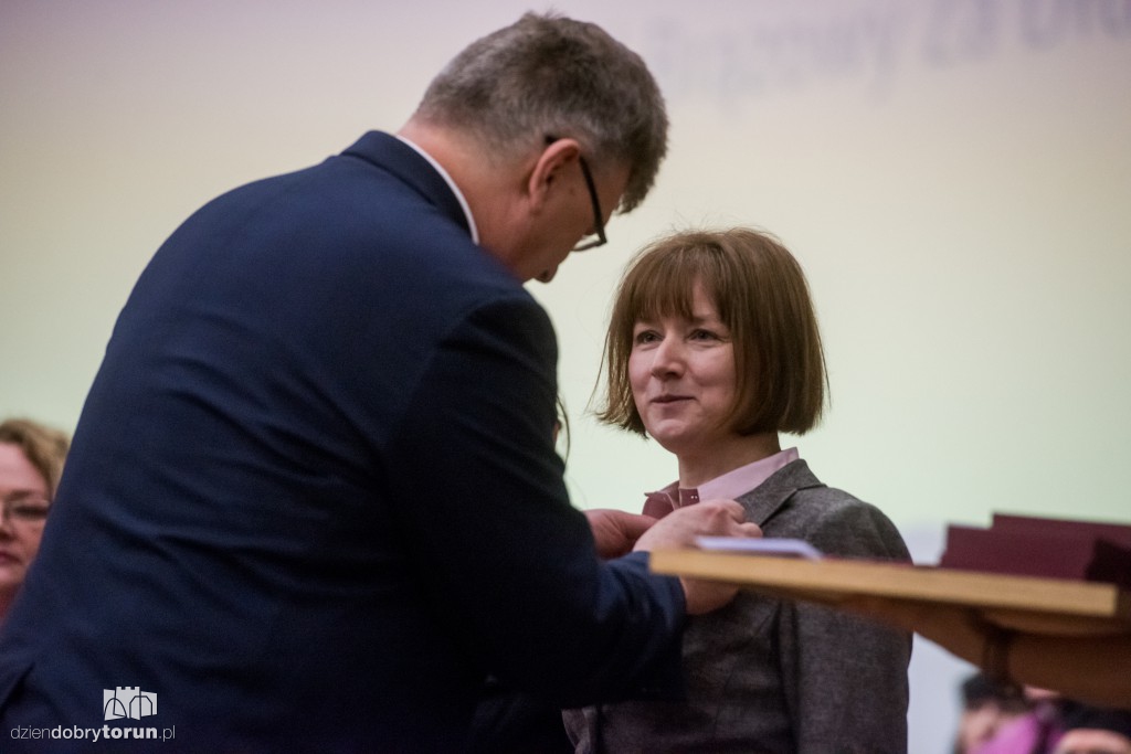 Vivat Academia, vivant professores!