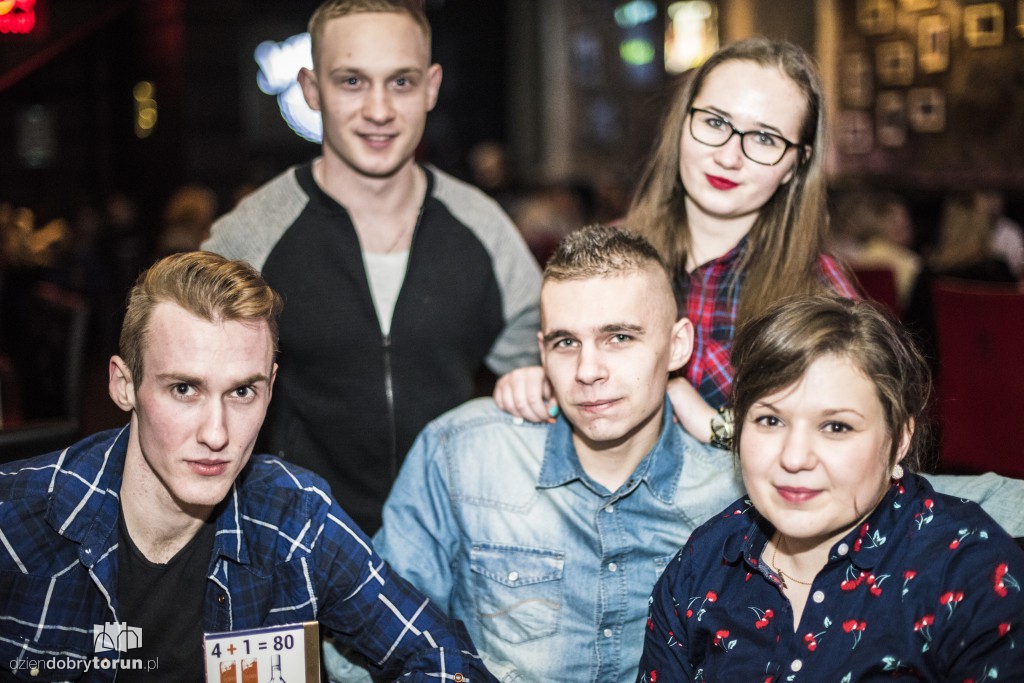 Piątkowa prywatka z DJ Saint