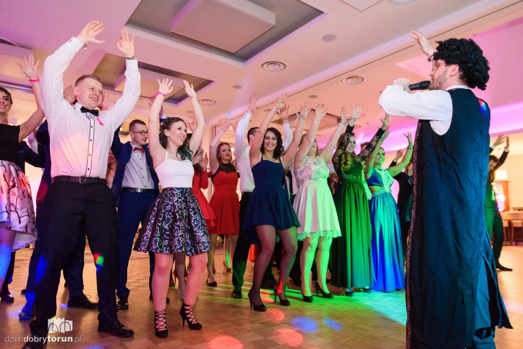 Oto najlepsze zdjęcia ze studniówek